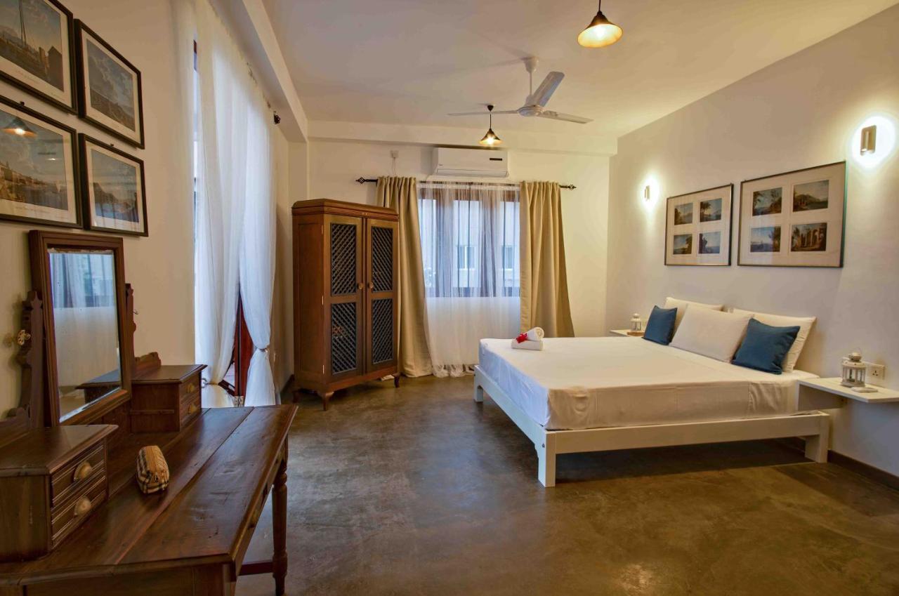 Brixia Cafe & Guest Bed & Breakfast Galle Eksteriør bilde